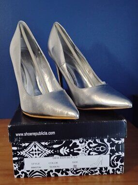 Shoe Republic LA  silver high heel stiletto  11